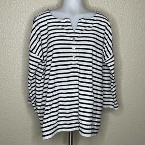 J.Jill Black‎ and White Stripped Top Size L
